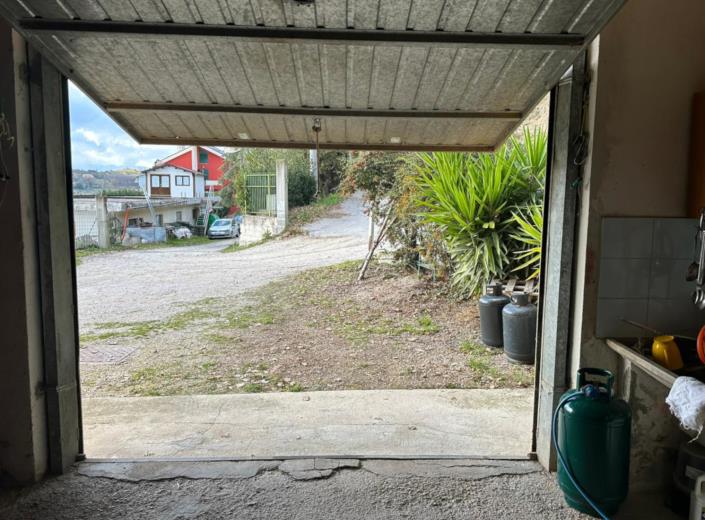 Image No.35-3 Bed Property for sale