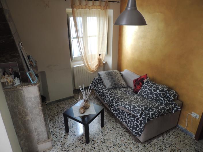 Image No.8-2 Bed Property for sale