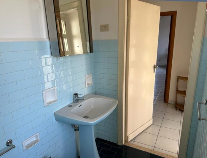 Image No.21-2 Bed Apartment for sale