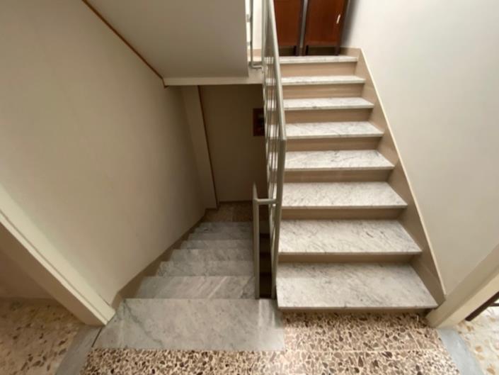 Image No.7-5 Bed Property for sale