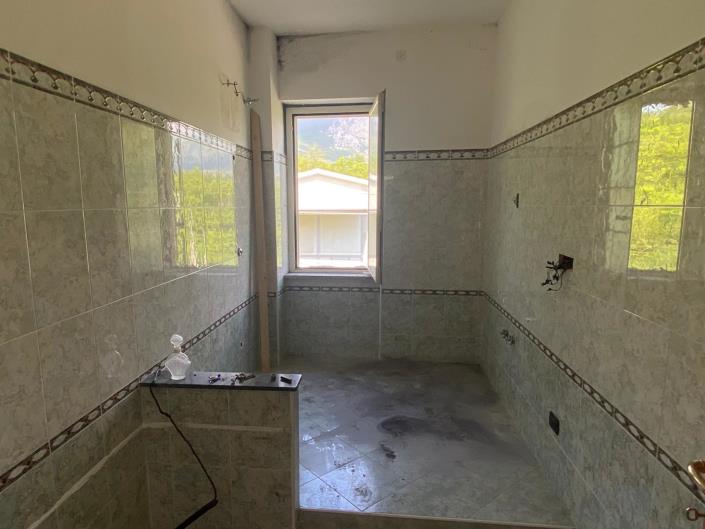 Image No.16-5 Bed House/Villa for sale