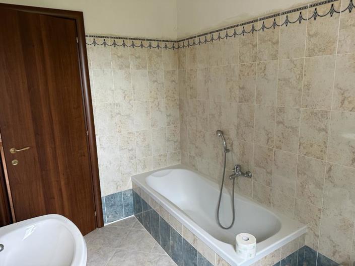 Image No.25-2 Bed Villa / Detached for sale