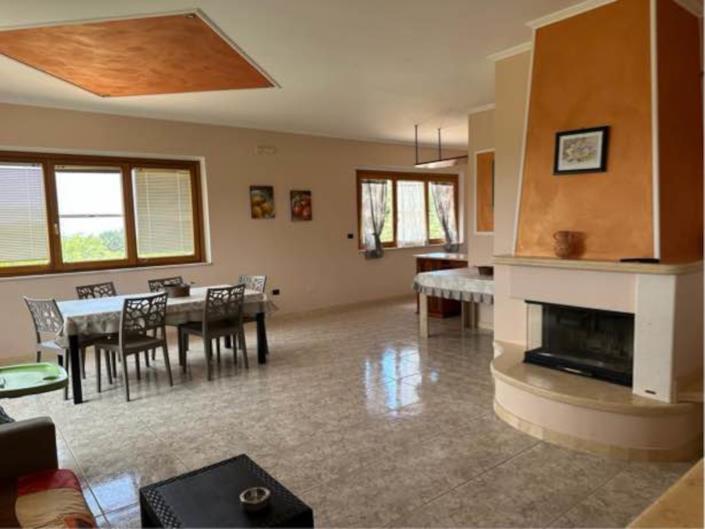 Image No.17-6 Bed House/Villa for sale