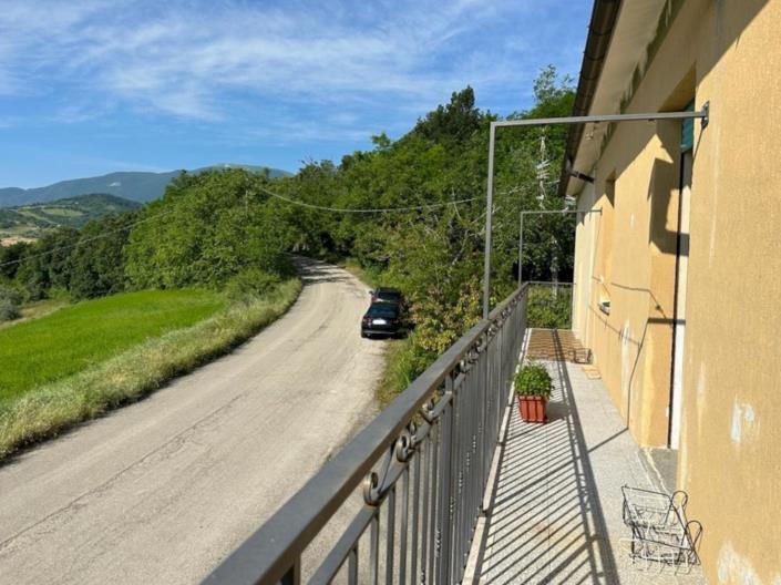 Image No.12-4 Bed House for sale