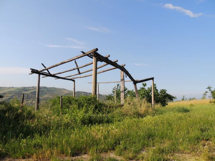 Image No.24-3 Bed Country Property for sale