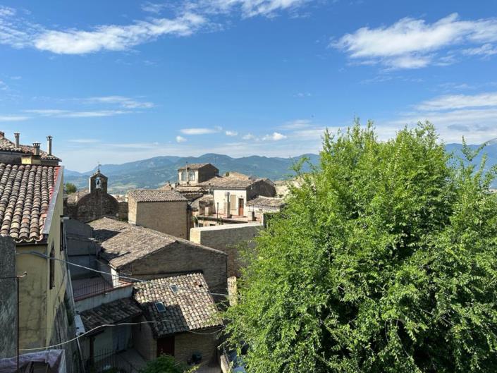 Image No.3-4 Bed Property for sale