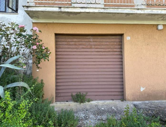 Image No.27-4 Bed Property for sale