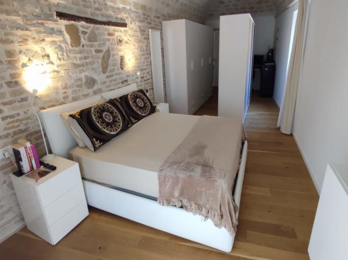 Image No.18-2 Bed Apartment for sale