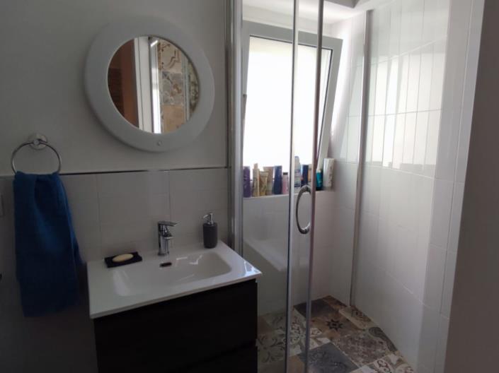 Image No.26-2 Bed Apartment for sale