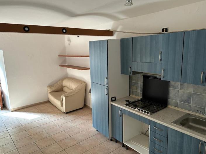 Image No.7-1 Bed House for sale