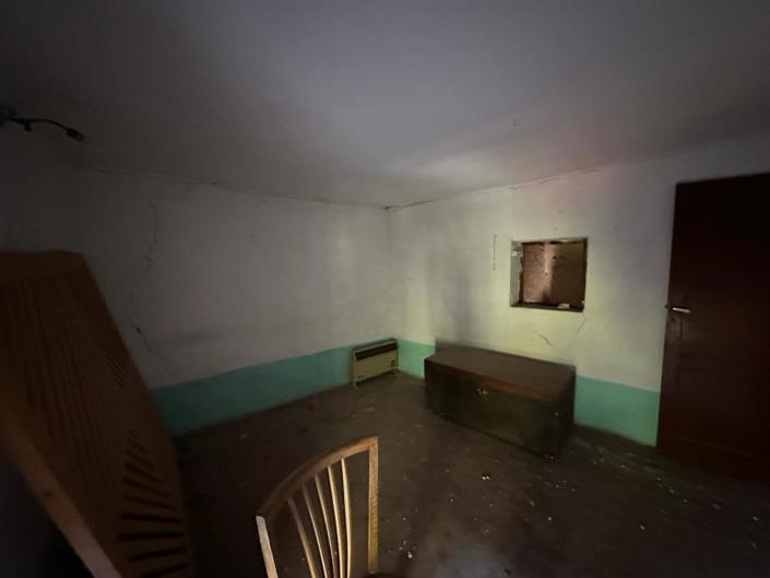 Image No.10-2 Bed House for sale