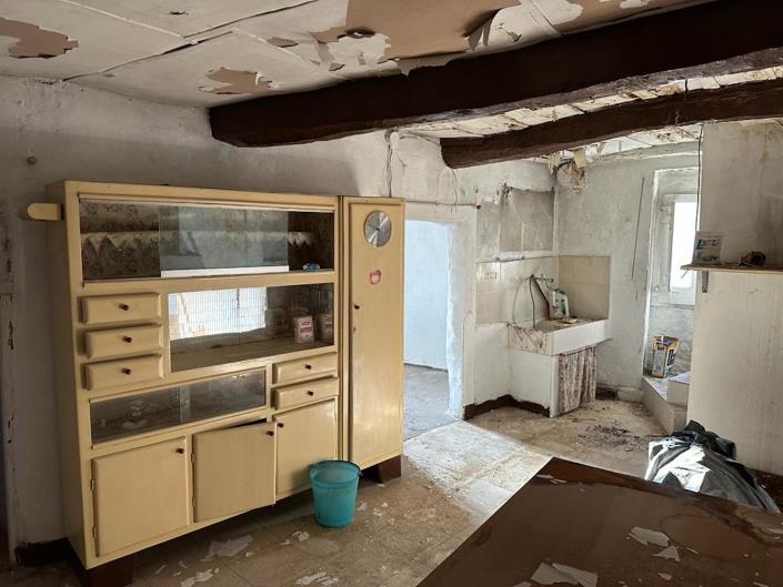 Image No.17-2 Bed House for sale