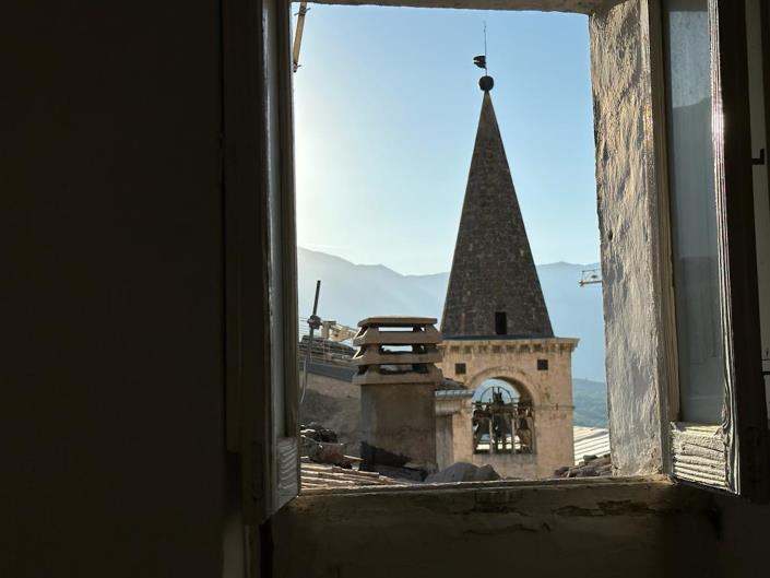 Image No.15-2 Bed House for sale