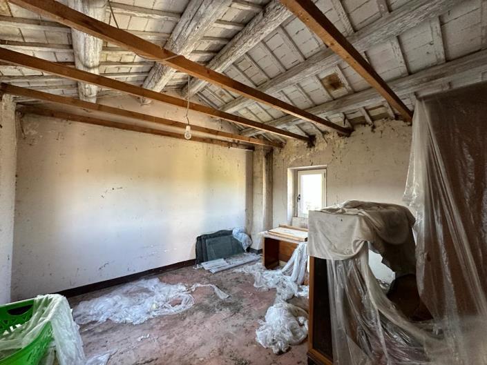 Image No.7-3 Bed Country House for sale