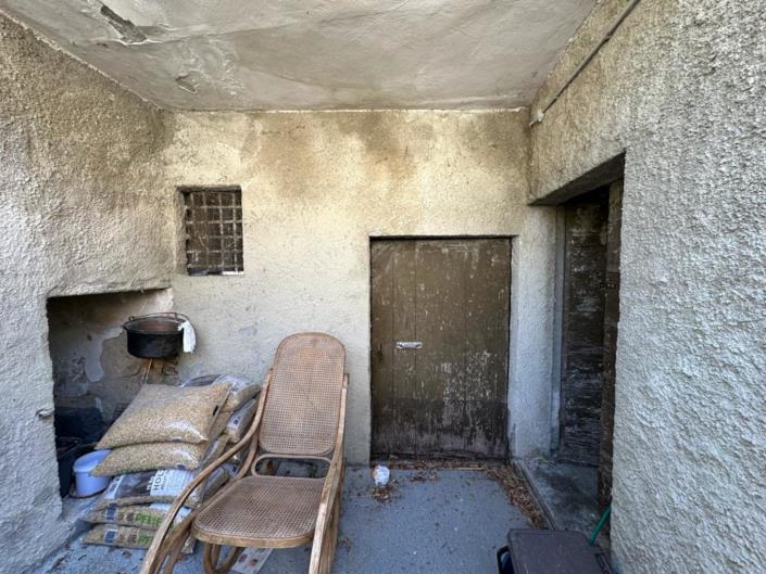 Image No.18-2 Bed Apartment for sale