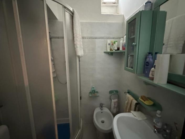 Image No.10-4 Bed House for sale