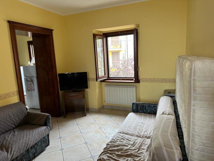 Image No.17-4 Bed House for sale