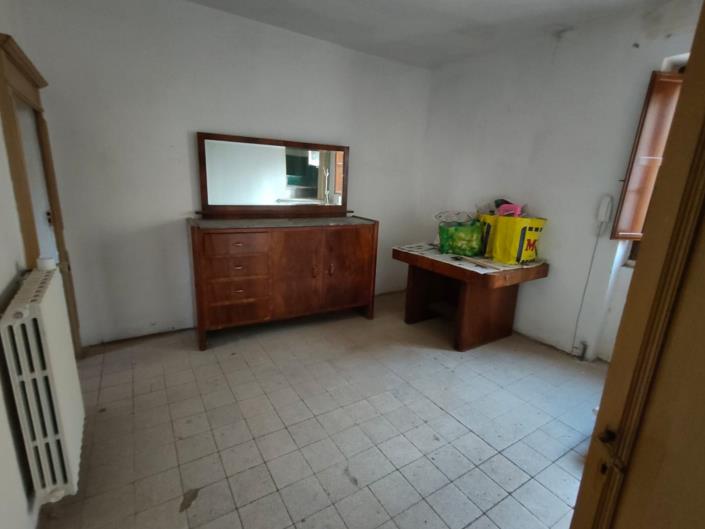 Image No.11-3 Bed Townhouse for sale