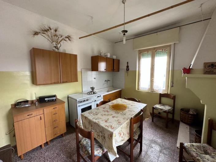 Image No.6-1 Bed House for sale