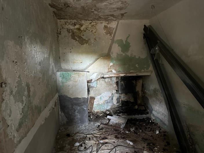 Image No.9-3 Bed Cottage for sale