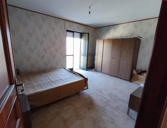 Image No.14-3 Bed Apartment for sale