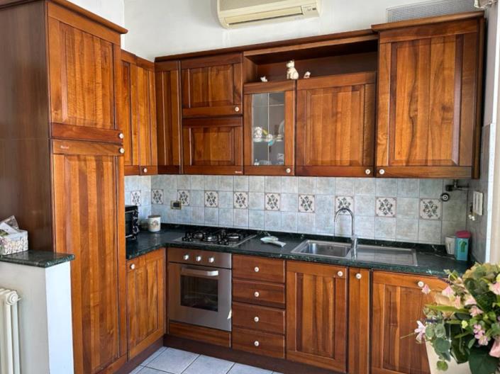 Image No.17-2 Bed Apartment for sale