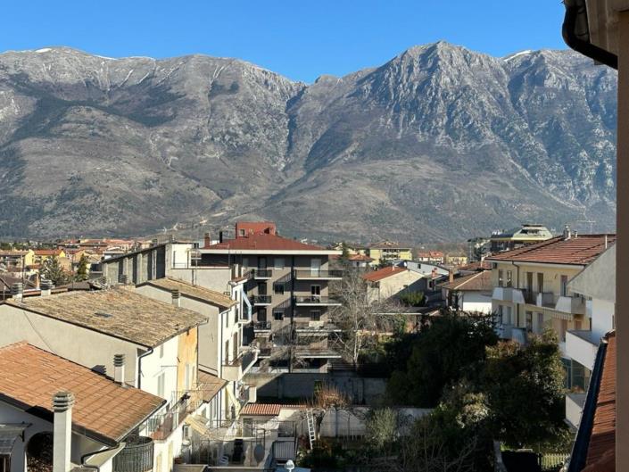 Image No.35-2 Bed Apartment for sale