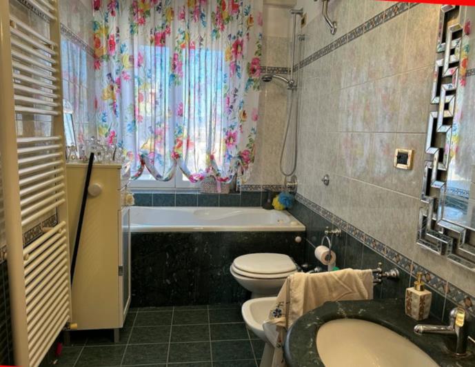 Image No.30-2 Bed Apartment for sale