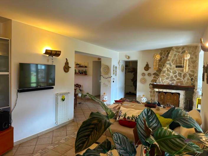 Image No.17-4 Bed Villa / Detached for sale