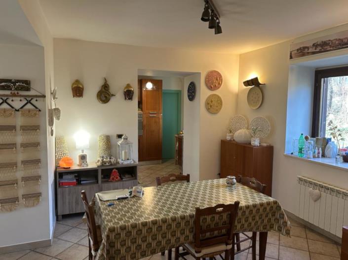 Image No.20-4 Bed Villa / Detached for sale