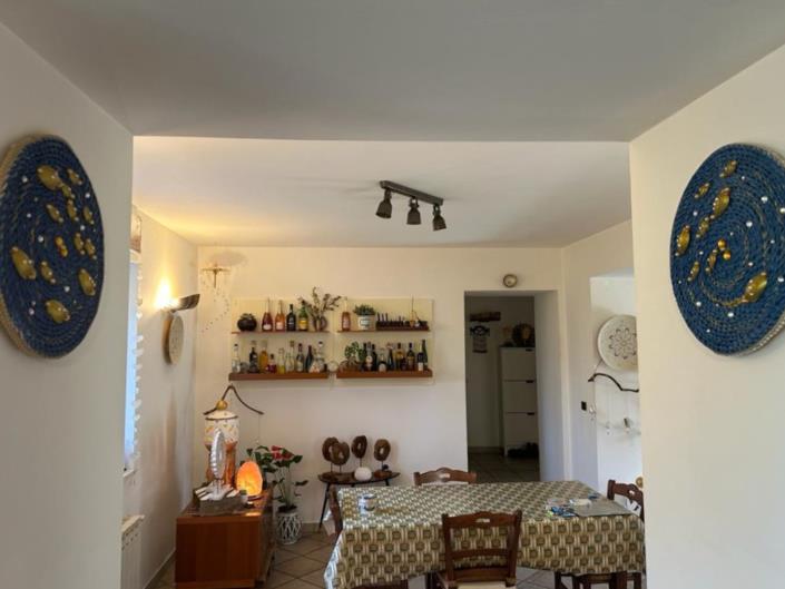 Image No.22-4 Bed Villa / Detached for sale