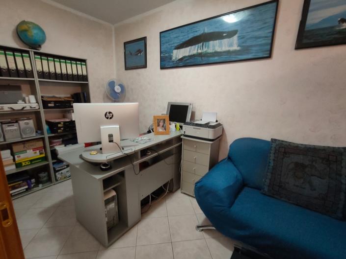 Image No.14-2 Bed House for sale