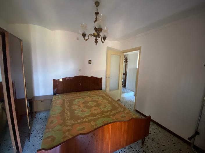 Image No.10-1 Bed Apartment for sale