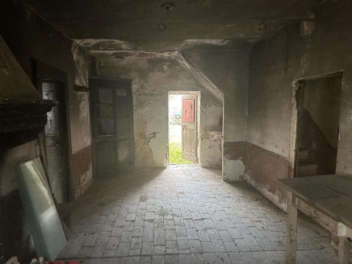 Image No.12-1 Bed House for sale