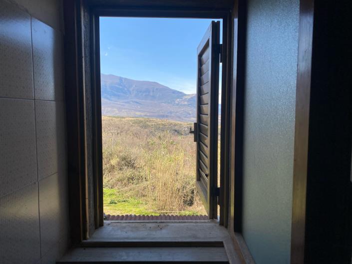 Image No.14-2 Bed House for sale