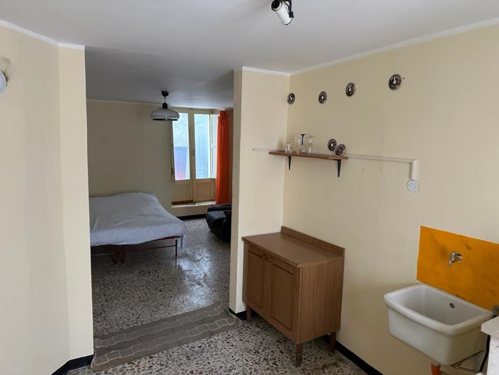 Image No.17-2 Bed Townhouse for sale