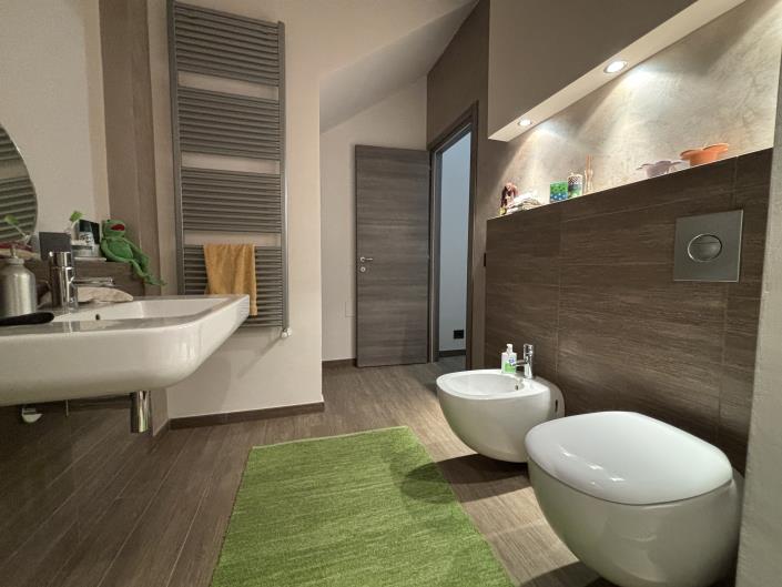 Image No.60-6 Bed House/Villa for sale