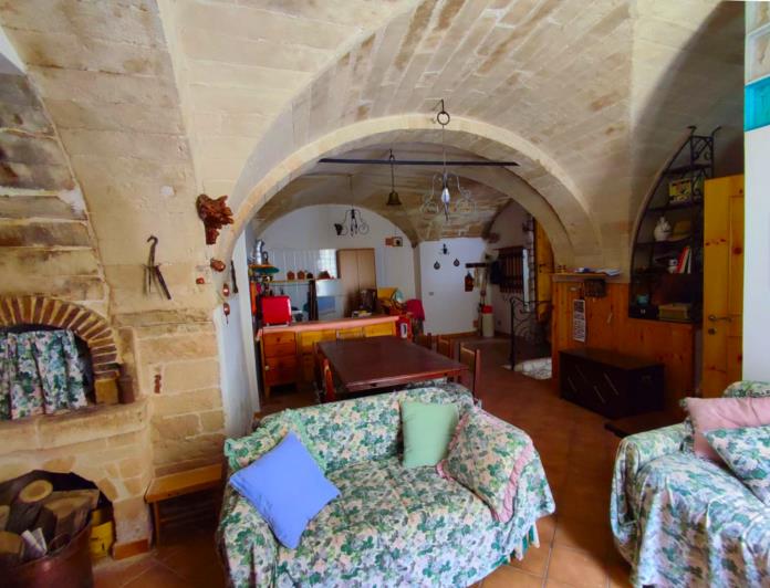 Image No.12-1 Bed Property for sale