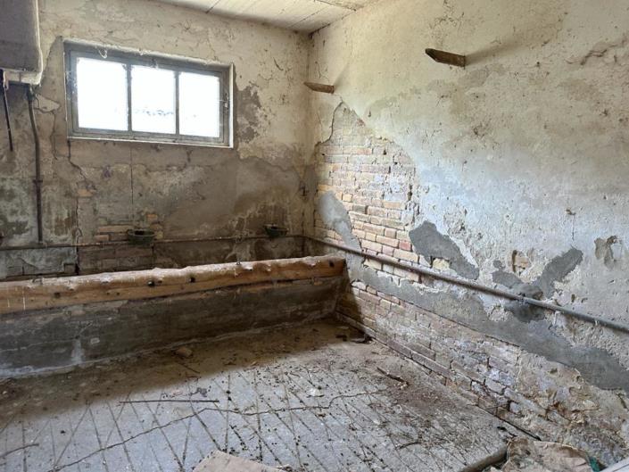 Image No.37-2 Bed Cottage for sale