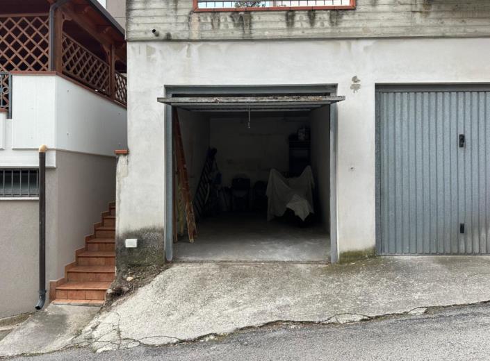 Image No.39-2 Bed Apartment for sale