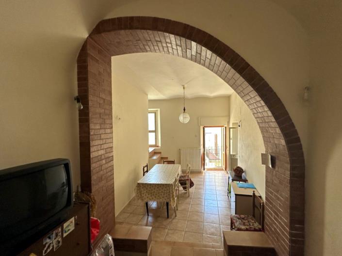 Image No.9-2 Bed Property for sale