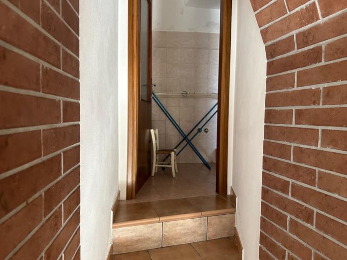 Image No.13-2 Bed Property for sale