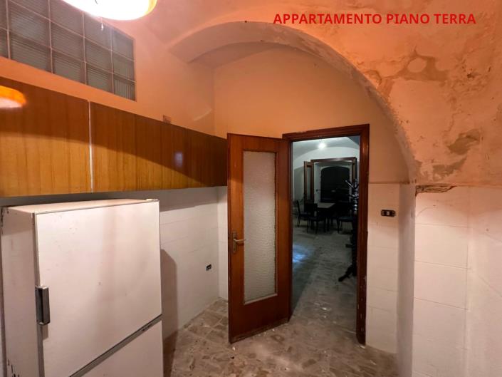 Image No.20-3 Bed Property for sale