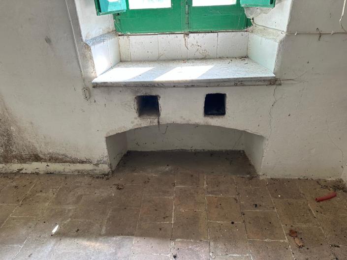 Image No.12-3 Bed Property for sale