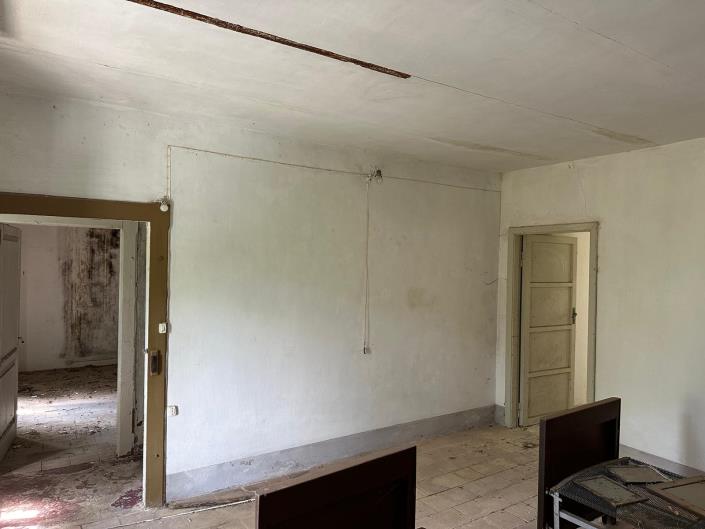 Image No.22-3 Bed Property for sale