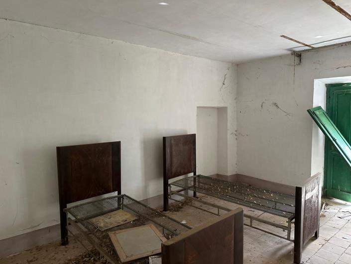 Image No.23-3 Bed Property for sale