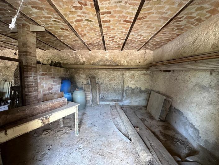 Image No.35-3 Bed Property for sale