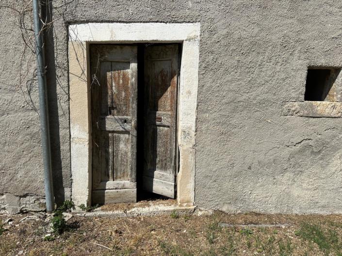 Image No.5-2 Bed Property for sale