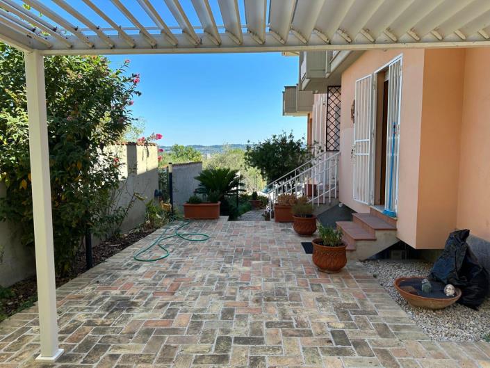 Image No.9-3 Bed House/Villa for sale