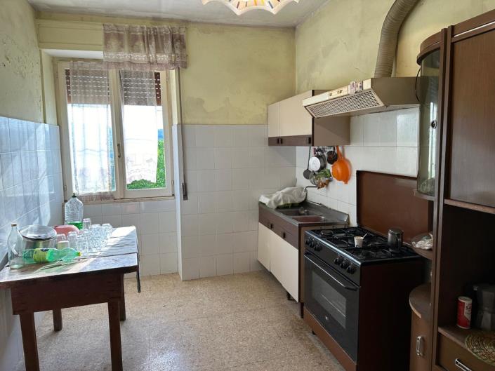 Image No.13-4 Bed Cottage for sale